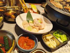 -草家酱蟹炭火烤肉店(珲春南路一店)