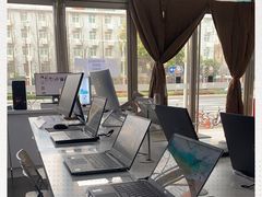 -颐高数码广场(邯郸路店)