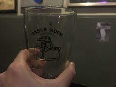 -TASTE ROOM Bar