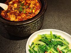 -万重锦·人文川菜馆(骡马市店)