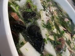 -侬佳蒸菜馆(听潮店)