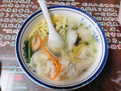 鲜肉馄饨-长人馄饨铺(解放街店)