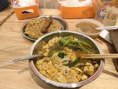 -柳州肥姨妈大骨螺蛳粉(万达中心店)