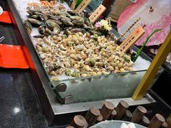 -四海一家自助餐(益田假日广场店)