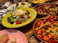 -SISTERS BAR RESTAURANT川意酒馆(嘉善老市H楼店)