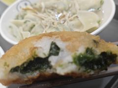 荠菜肉馄饨-毛华美食(清扬路店)