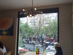 -Mark&Mars Restaurant