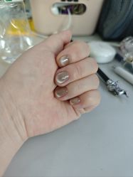 -楠楠·美甲美睫