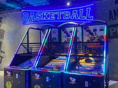 -世代星球·保龄球·镭战真人CS·团建(杨浦店)