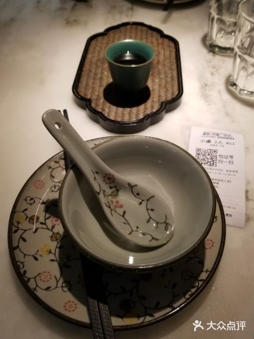 潮堂 · 潮州菜(恒隆广场店)餐具摆设图片