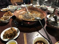 -朝伟清真铜瓢牛肉馆(三十年老·店)