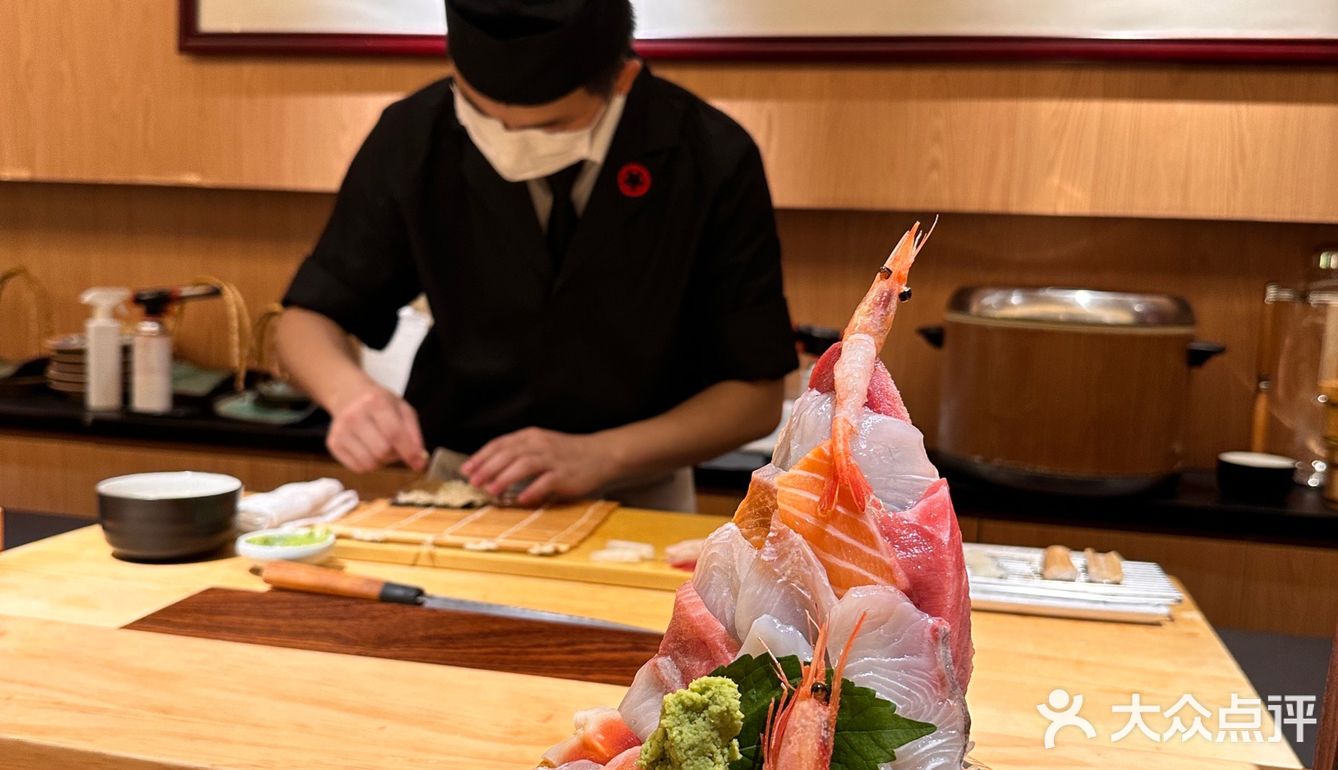 深圳‼️也能实现厚切刺身自由💯DIY寿司太好玩了👏