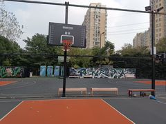 -洛克公园·篮球·足球(三林店)