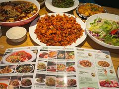-小三峡食府(西五路店)