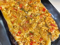 -覃记海鲜美食餐厅