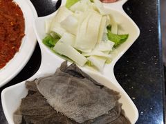 -百年川椒重庆老火锅(光谷店)