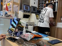 -棱石眼镜(CP静安店)