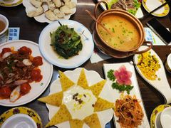 -吉祥圣雪藏餐