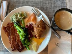 -上海龙之梦万丽酒店