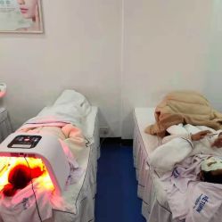 -蕾特恩专业祛痘