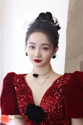 -LOVINA洛维娜婚纱礼服