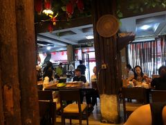 大堂-云南建水鸡脚王烧烤(商贸路店)