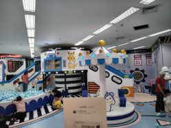 -孩子王童乐园(西安盛龙店)