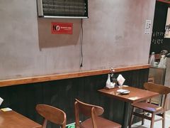 -8PINTS八品脱·日料·烧鸟·精酿小酒馆(莘庄店)