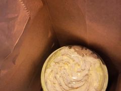 -星巴克(上海虹桥新天地二店)