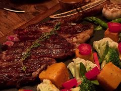 -SISTERS BAR RESTAURANT川意酒馆(嘉善老市H楼店)