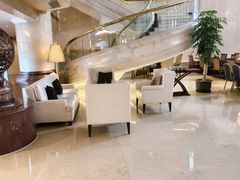 -上海齐鲁万怡大酒店·辣椒屋咖啡厅