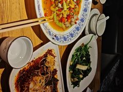 -小三峡食府(西五路店)