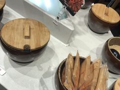 -呷哺呷哺(新世界百货望京店)