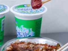 -梁阿婆廿年老牌扣肉糯米饭