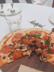 -奈尔宝家庭中心·亲子餐厅(鄞州万达店)