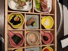 -赤坂亭·M9和牛烧肉(南京江南虹悦城店)
