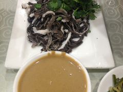 -杨记小骨头羊杂馆(南五马路店)