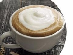 卡布奇诺-BIGHEAD大头家咖啡馆(蛇口店)