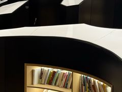 -涨巢·潮玩水疗局