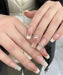 -可可公主主题美甲馆