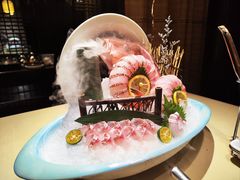 -余欢领鲜火锅(新街口店)