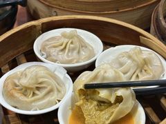 -莱莱小笼·乔艾