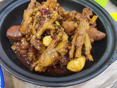 -江城燕子大排档(江汉路步行街店)