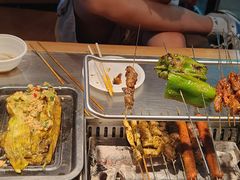 -绿地三只羊羊肉串(万科店)
