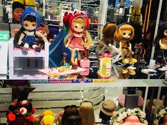 -泡泡玛特POPMART(侨福芳草地店)