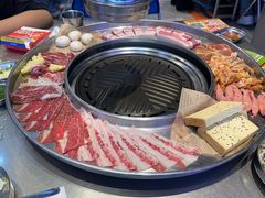 -哈哈碳都·牛肋条无限自助烤肉(台江万达店)