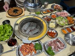-安小胖韩国烤肉(财富广场画苑小区店)