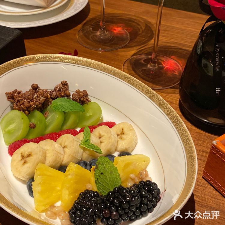 在深圳，和女朋友约会两次的西餐厅！