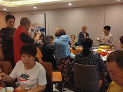 -有红鸡毛店·川菜(建设路店)