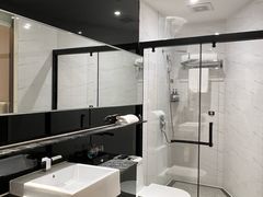 -蓬客精品酒店(南山海岸城购物中心店)